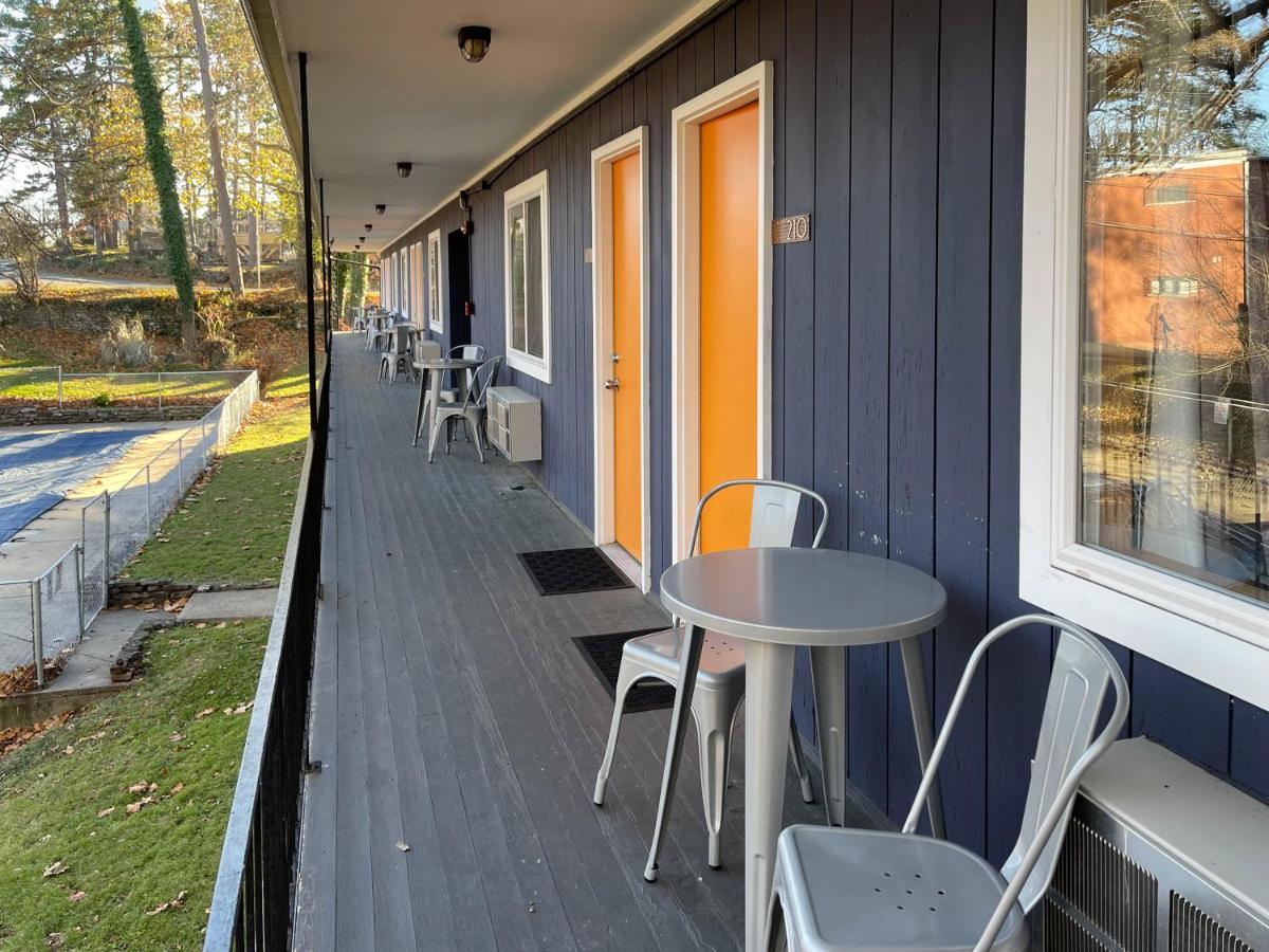 The Wanderoo Lodge Eureka Springs Esterno foto