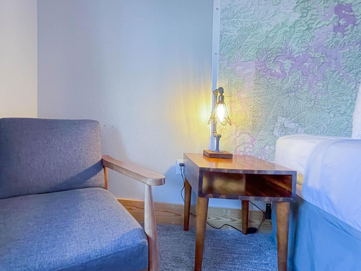 The Wanderoo Lodge Eureka Springs Esterno foto