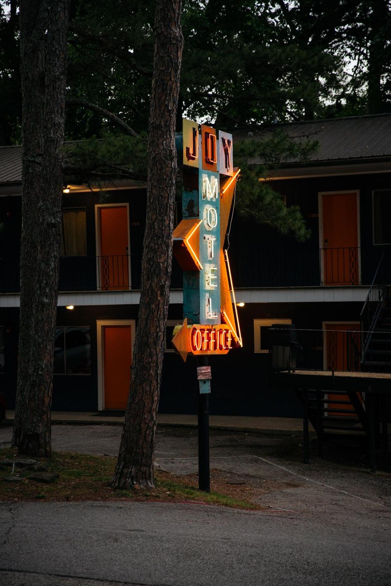 The Wanderoo Lodge Eureka Springs Esterno foto