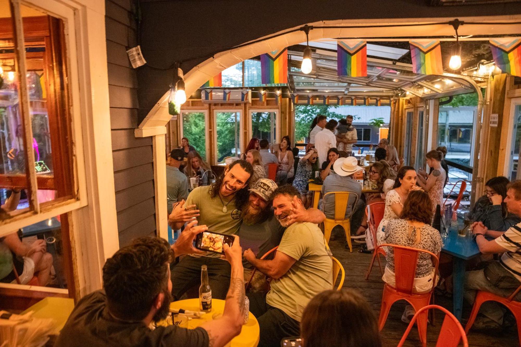 The Wanderoo Lodge Eureka Springs Esterno foto