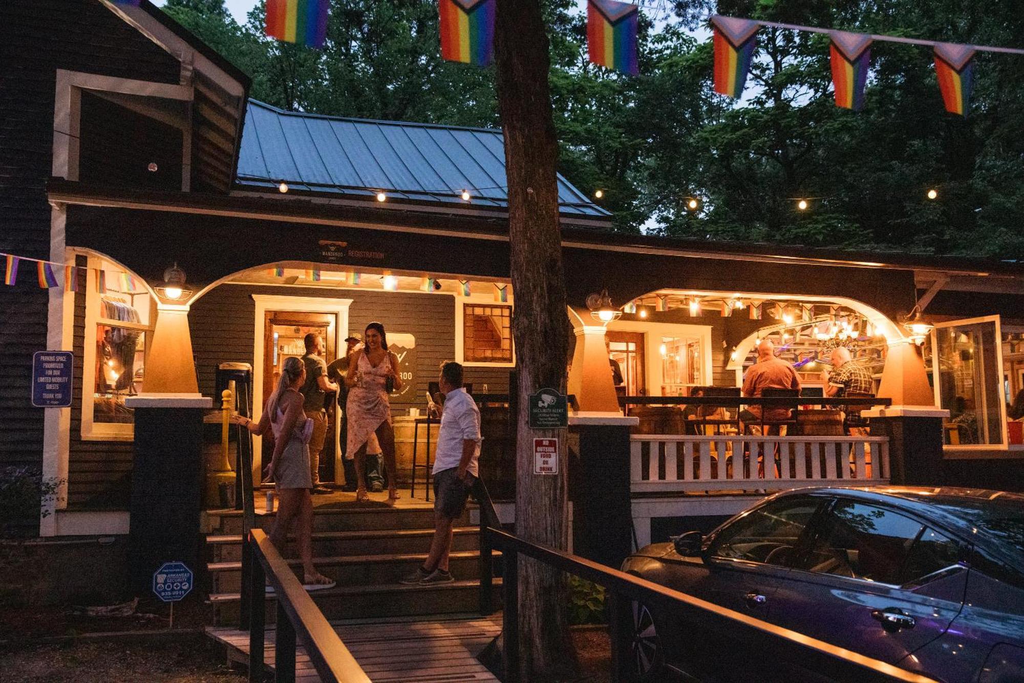 The Wanderoo Lodge Eureka Springs Esterno foto
