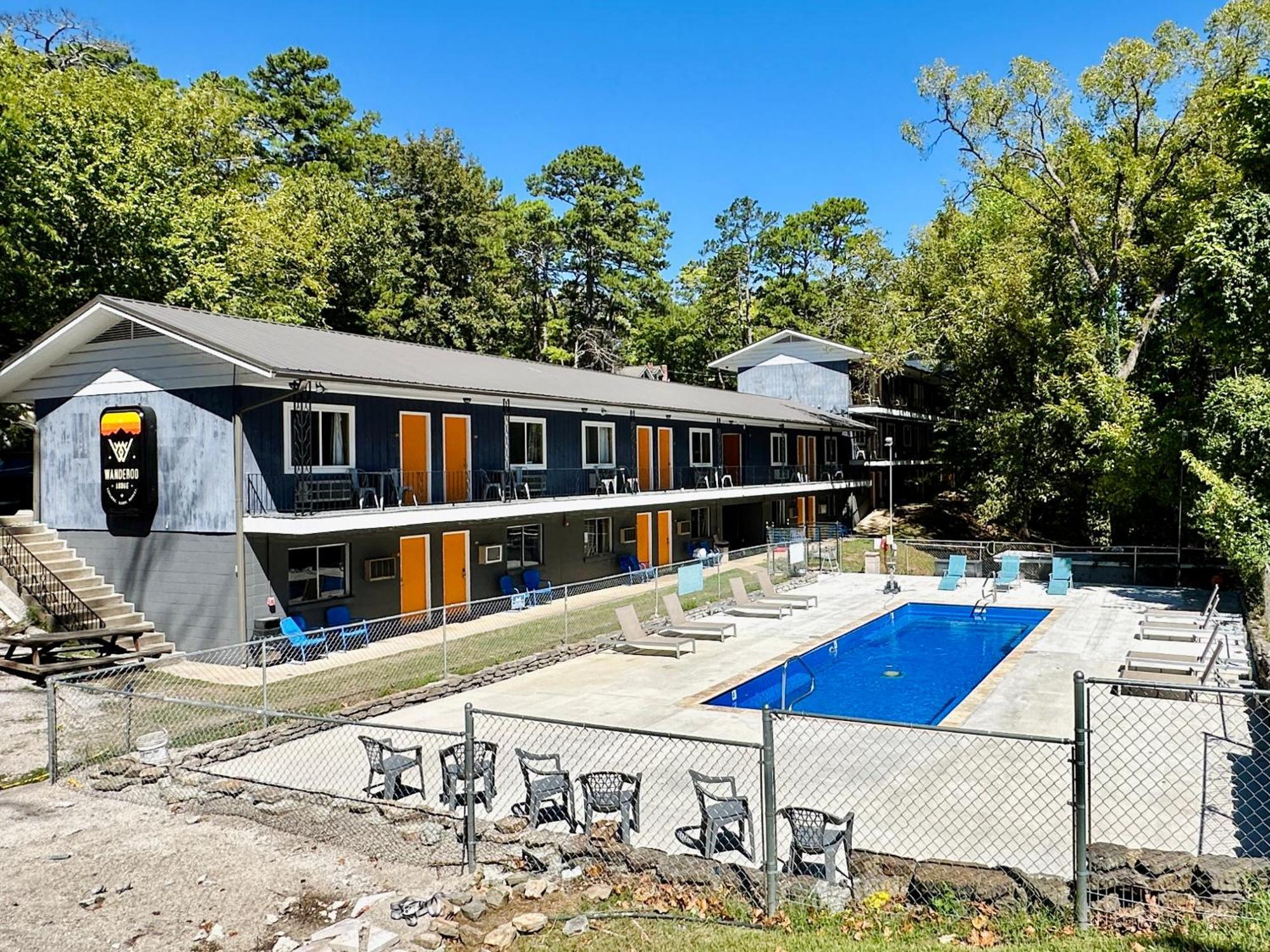 The Wanderoo Lodge Eureka Springs Esterno foto